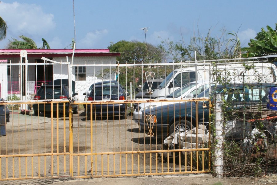 Independent garage in Curaçao: Garage Oswin Steenen